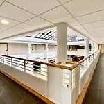 فندق Calais By Ihg 4*