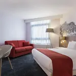 Calais By Ihg فندق