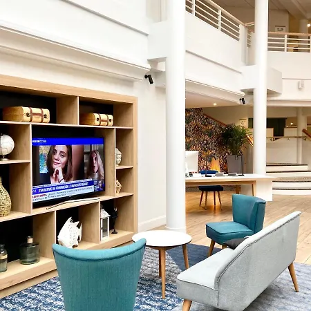 Holiday Calais By Ihg 4* Кокелль