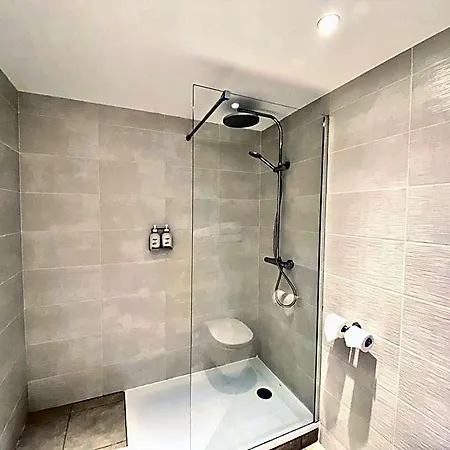מלון Calais By Ihg