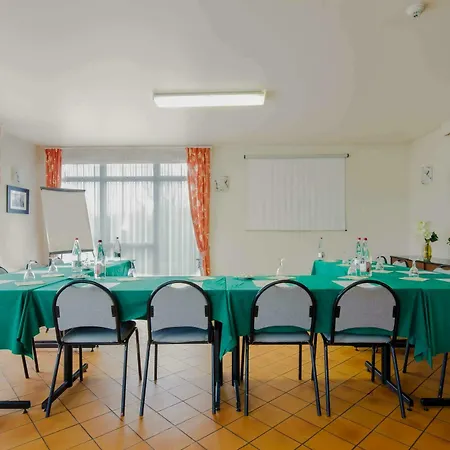 Hotel Calais Coquelles, An Ihg 4*