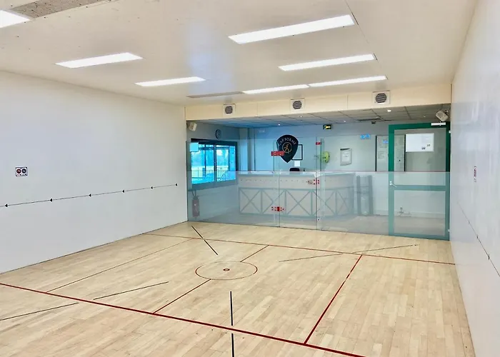 Calais Coquelles, An Ihg Coquelles