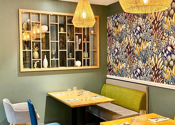 Calais By Ihg Hotel 4*