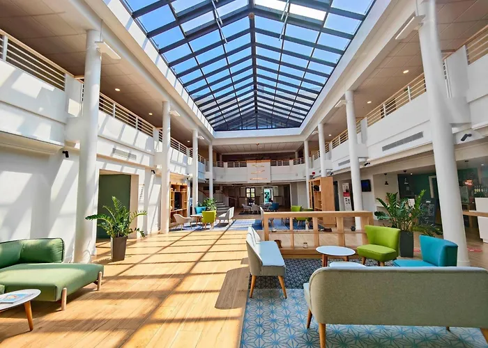 Calais By Ihg Hotel 4*